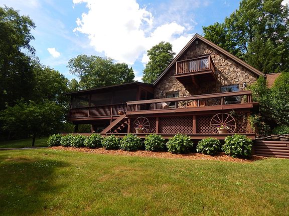2nd image of 141 Dentwood Dr