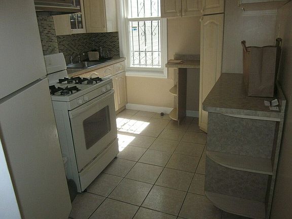 5th image of 20 Scholes St #Ag