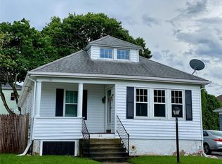 120 Anderton Ave, North Providence, RI 02904