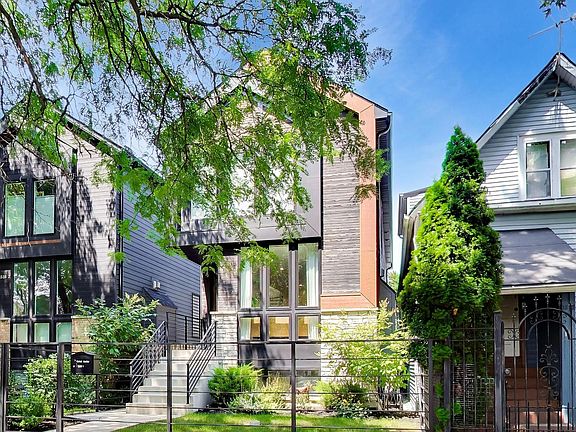 3rd image of 3518 W Cortland St Unit 1