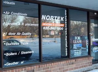 1805 Wehrli Rd, Naperville, IL 60565