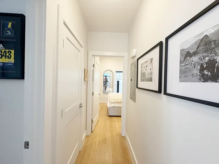 109 Liverpool St #1 — Photo 6