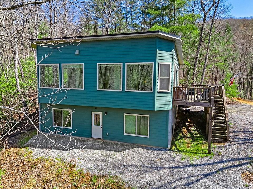 1st image of 285 Peachtree Mountain Estate Rd