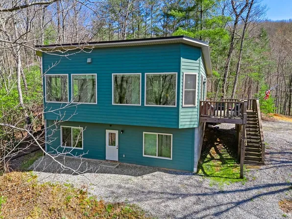 285 Peachtree Mountain Estate Rd, Murphy, NC 28906