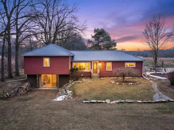 3465 E Bacon Rd, Hillsdale, MI 49242