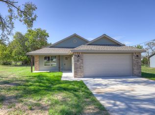 1506 Lincoln Dr, Galena, KS 66739