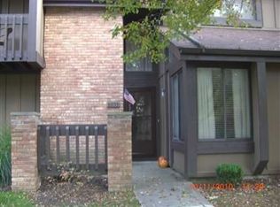 6033 Buggy Whip Ln, Centerville, OH 45459