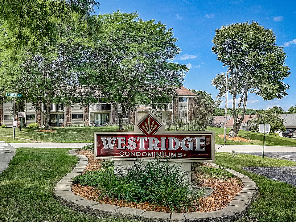 1st image of 625 Westridge Dr APT 1