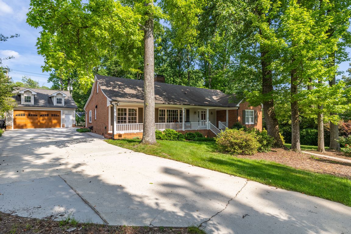 106 Kemp Rd E, Greensboro, NC 27410 Zillow