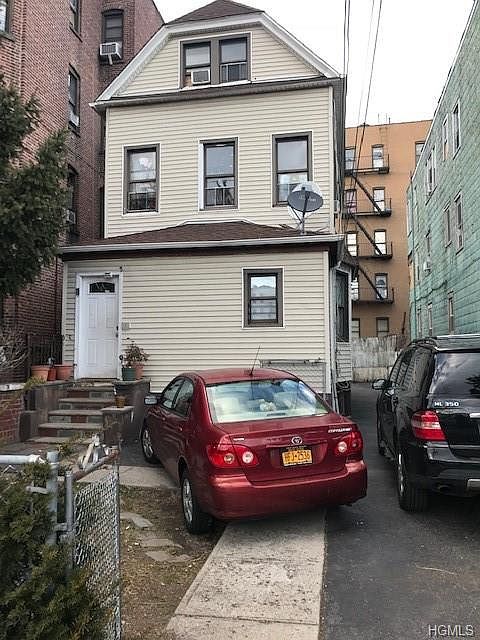 1st image of 59 Radford St