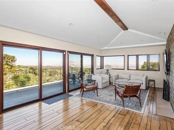 27089 Sunnyridge Rd, Rolling Hills, CA 90274