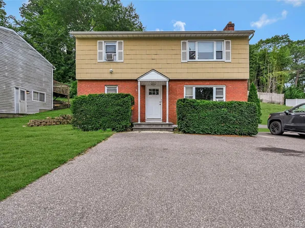 167 Vernon Valley Road, East Northport, NY 11731
