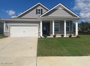 41 Harvest Dance Dr, Byhalia, MS 38611