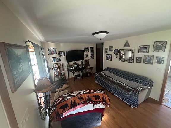 5th image of 84 Willard Rd