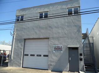 88 Federal Ave, Kenilworth, NJ 07033