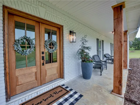 11579 Pockett Rd, Northport, AL 35475