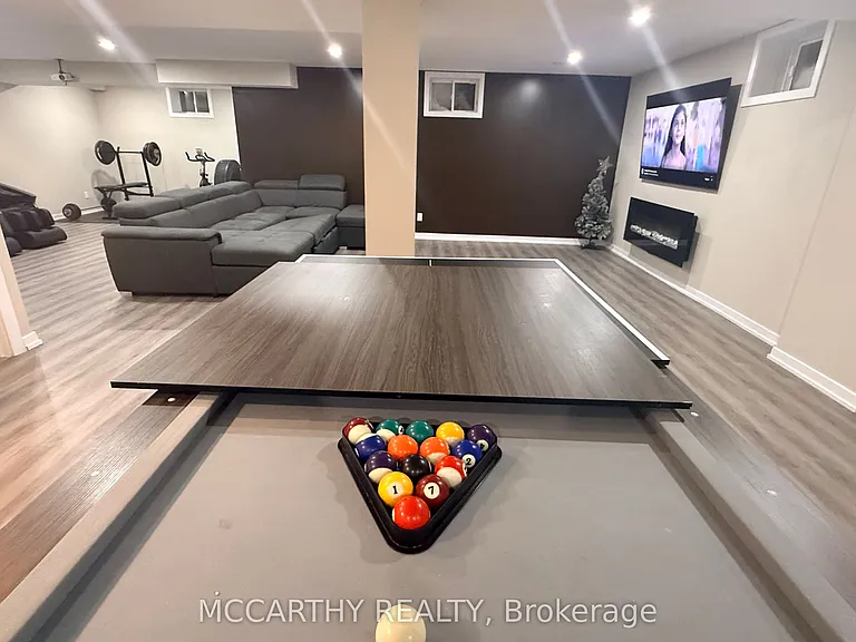 124 Johnson Dr — Photo 37