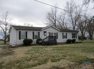 202 W Walnut St, Green Ridge, MO 65332