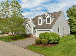 20 Hampton Mdws #20, Hampton, NH 03842