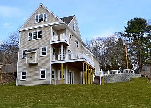 2nd image of 16 Soule Ave