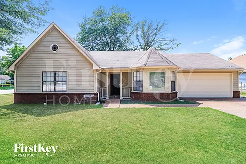2515 Laurelcrest Dr Photo 1