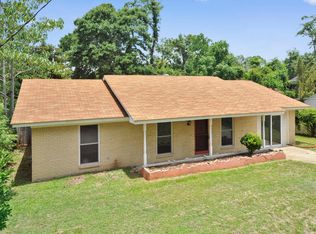 314 Oak St, Long Beach, MS 39560