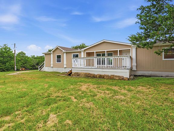 5th image of 285 Hilltop Dr