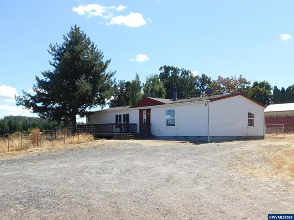 38910 S Prospect Dr, Molalla, OR 97038