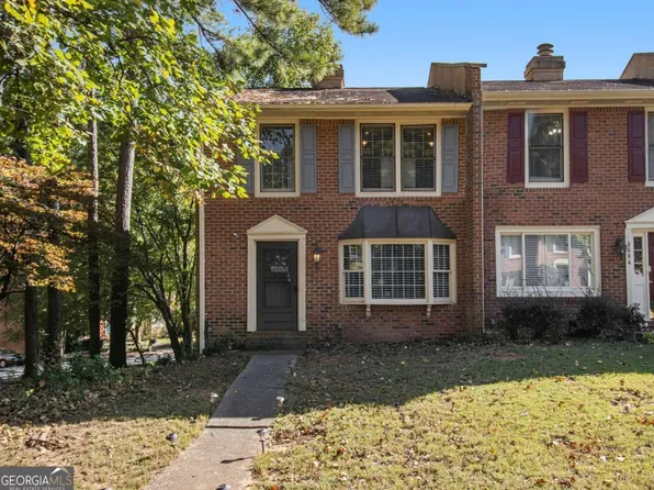 6092 Queen Anne Ct, Norcross, GA 30093