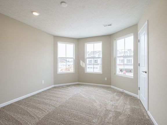 Luxurious Owner s Suite