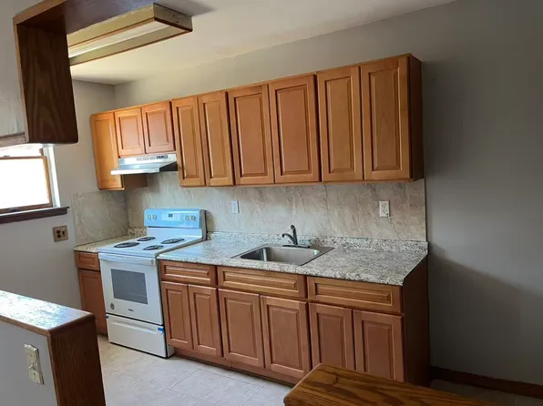 6932 Horrocks St, Philadelphia, PA 19149