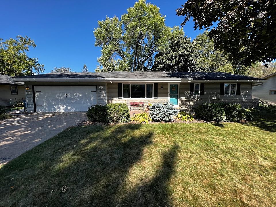 1st image of 2000 Sibley Ct