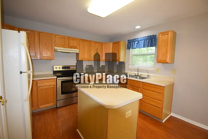740 Sweet Creek Dr — Photo 12
