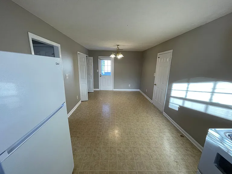 100 Brandi Ct — Photo 5