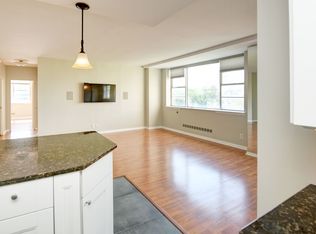 1620 E Broad St APT 402, Columbus, OH 43203