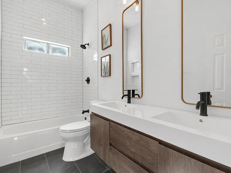 4637 Portrait Ln — Photo 15