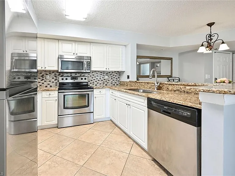 1265 Wildwood Lakes Blvd #3-103 — Photo 7