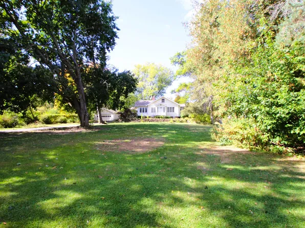 1955 S Mulford Rd, Rockford, IL 61108