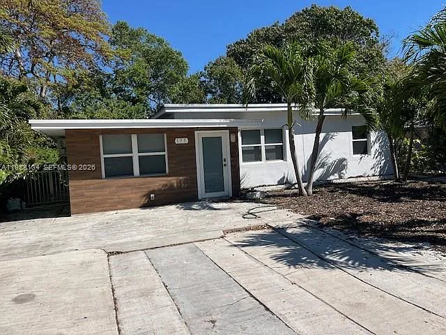 175 NW 121st St — Photo 1
