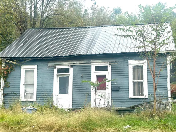 110 Finley Ave, Cambridge, OH 43725