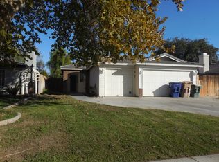 5412 Summer Villa Dr, Bakersfield, CA 93313