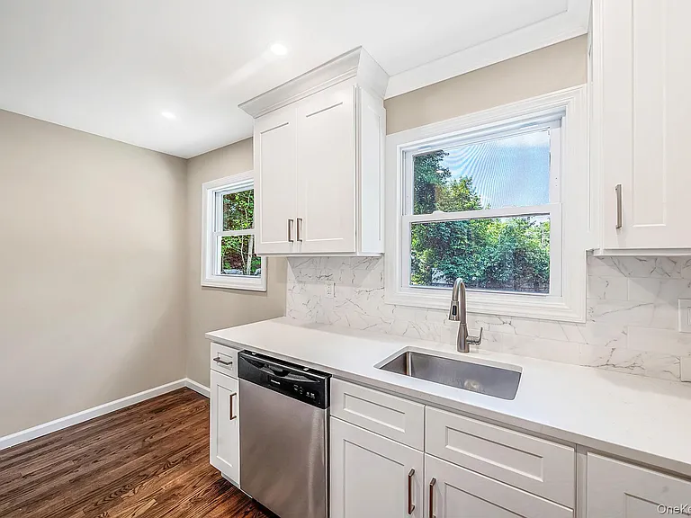 610 Americus Ave — Photo 14