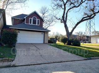 8415 Bayou Pine Ct, Houston, TX 77040
