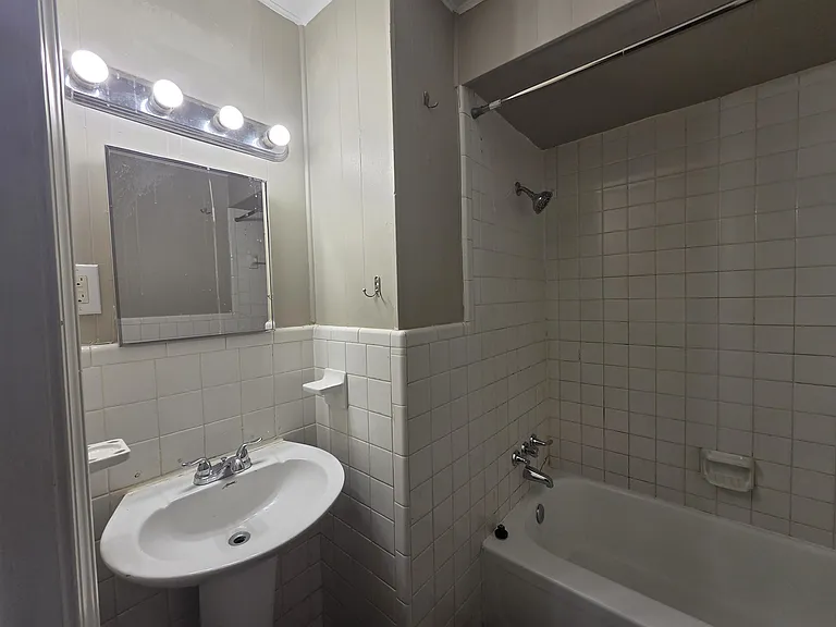 524 S Greer St #FRONT — Photo 19
