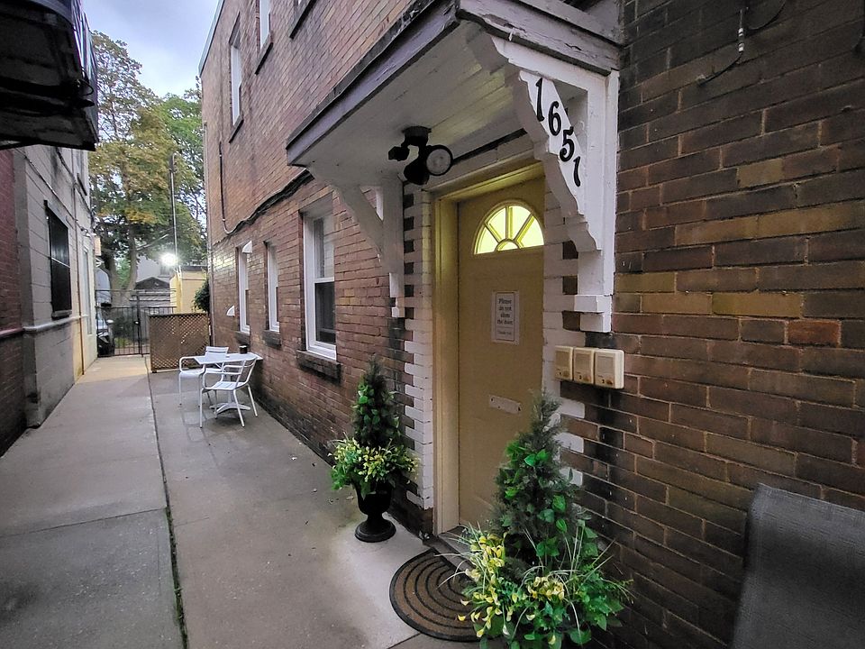 1st image of 1651 Bayview Ave #2