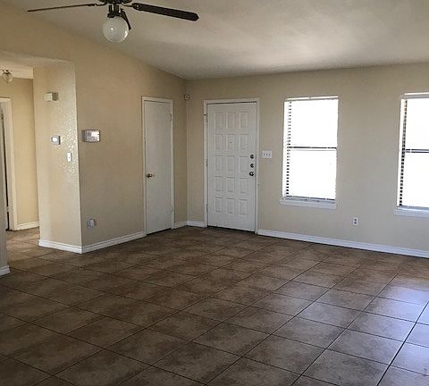 2nd image of 122 Campbell Ln