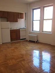 Rented by Realty 2000 Corp