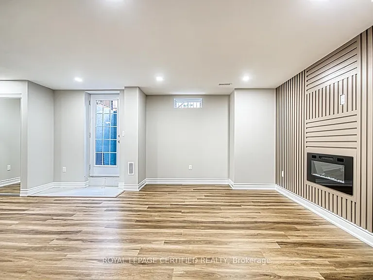 1427 Whitney Ter #BASEMENT — Photo 8