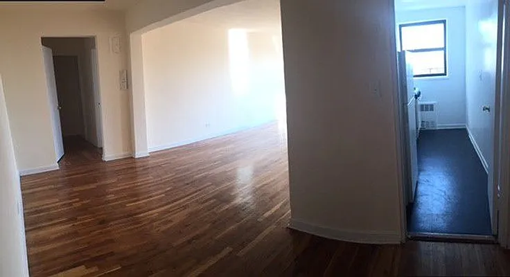 Rented by Smart NY Realty LLC | media 21