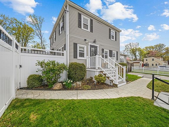 2nd image of 26 Wingate Rd